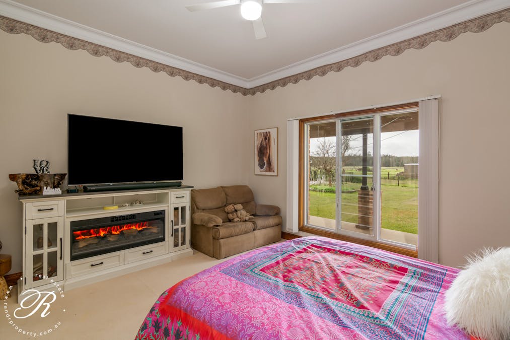 128 Cabbage Tree Road, Williamtown, NSW, 2318 - Image 13