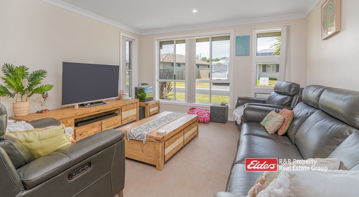 2 Stirling Place, Taree, NSW, 2430 - Image 4