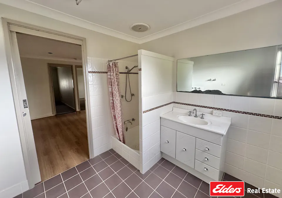 4/135 Church Street, Gloucester, NSW, 2422 - Image 5