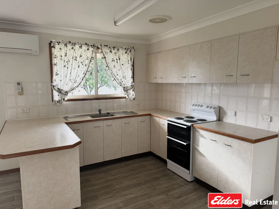 4/38 Clement Street, Gloucester, NSW, 2422 - Image 3