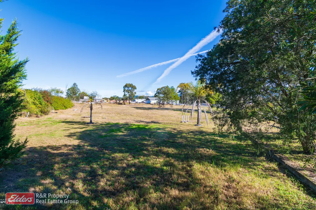 42 Clement Street, Gloucester, NSW, 2422 - Image 2