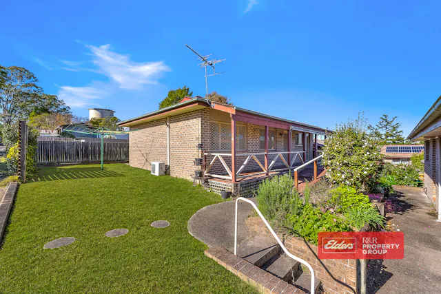 1 / 8 Tyrell Street — photo from Elders Real Estate Gloucester