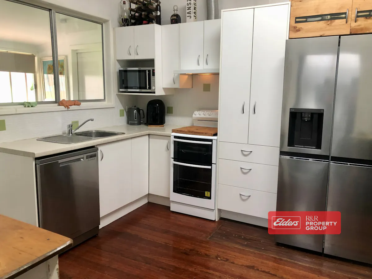 2 Simmonds Lane — photo 3 of 7