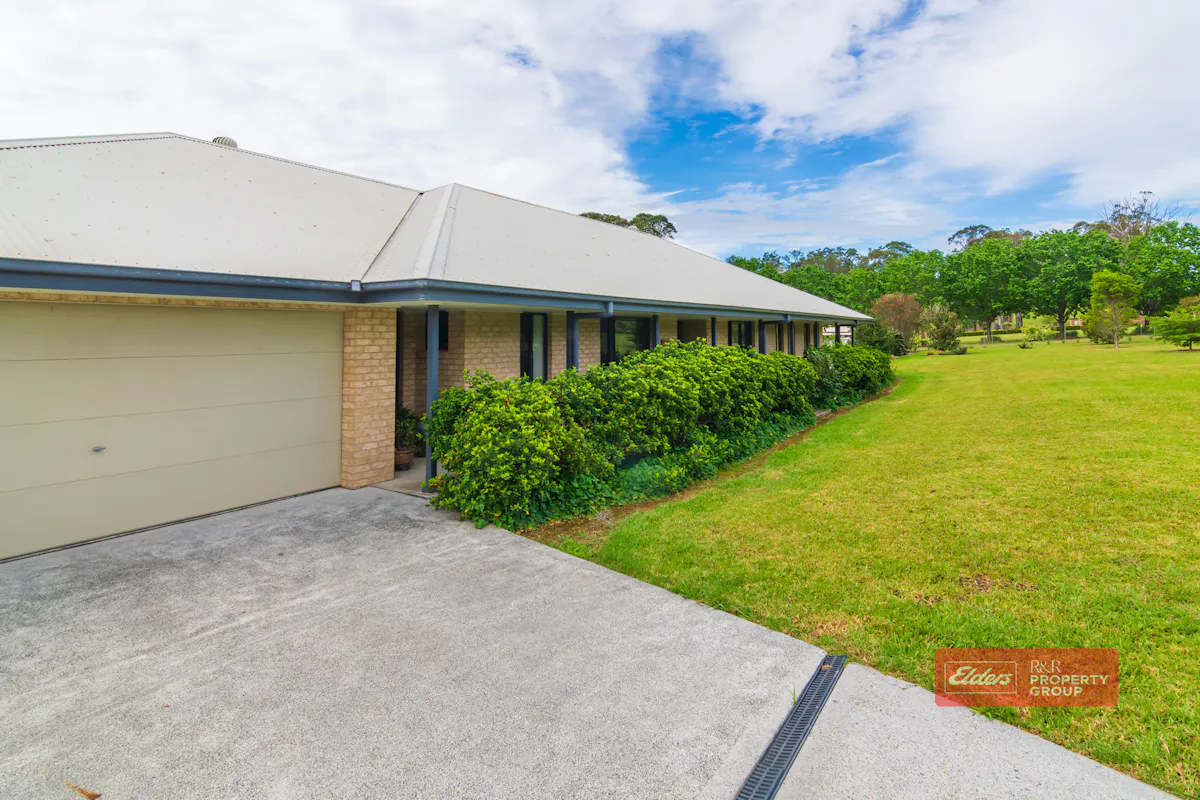 "Lissadell" 41 Irrawang Road — photo 4 of 30