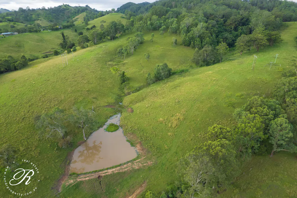 Address upon request - Image 5