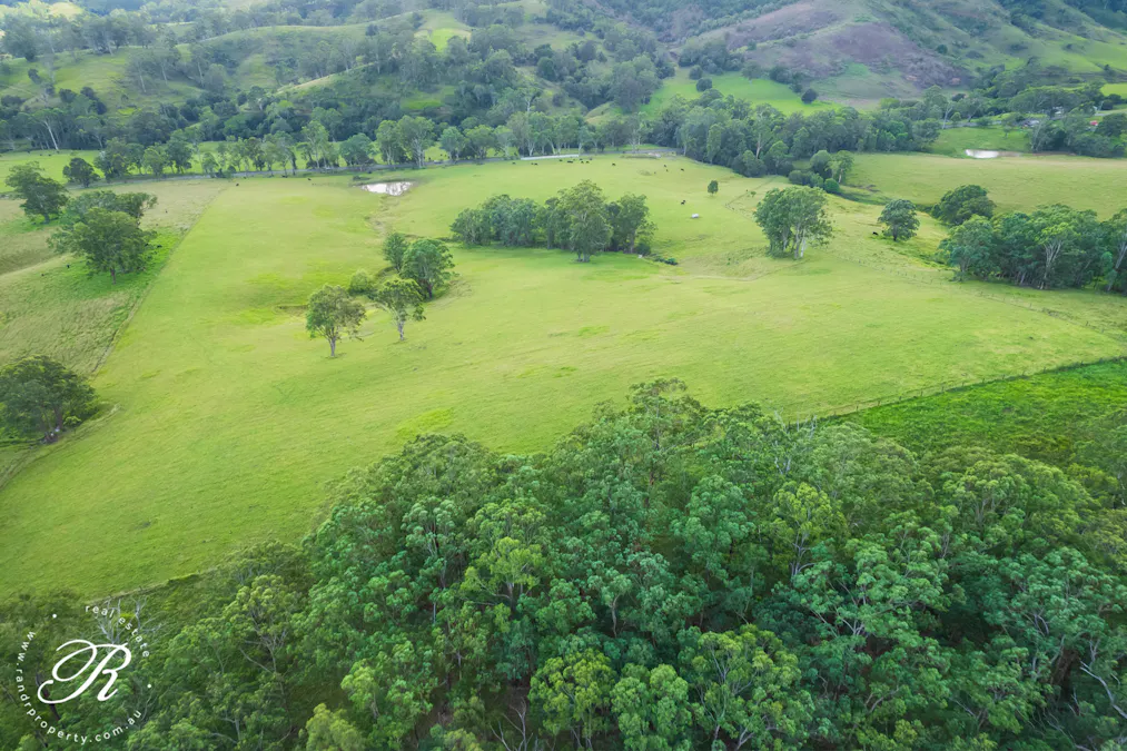 Address upon request - Image 11