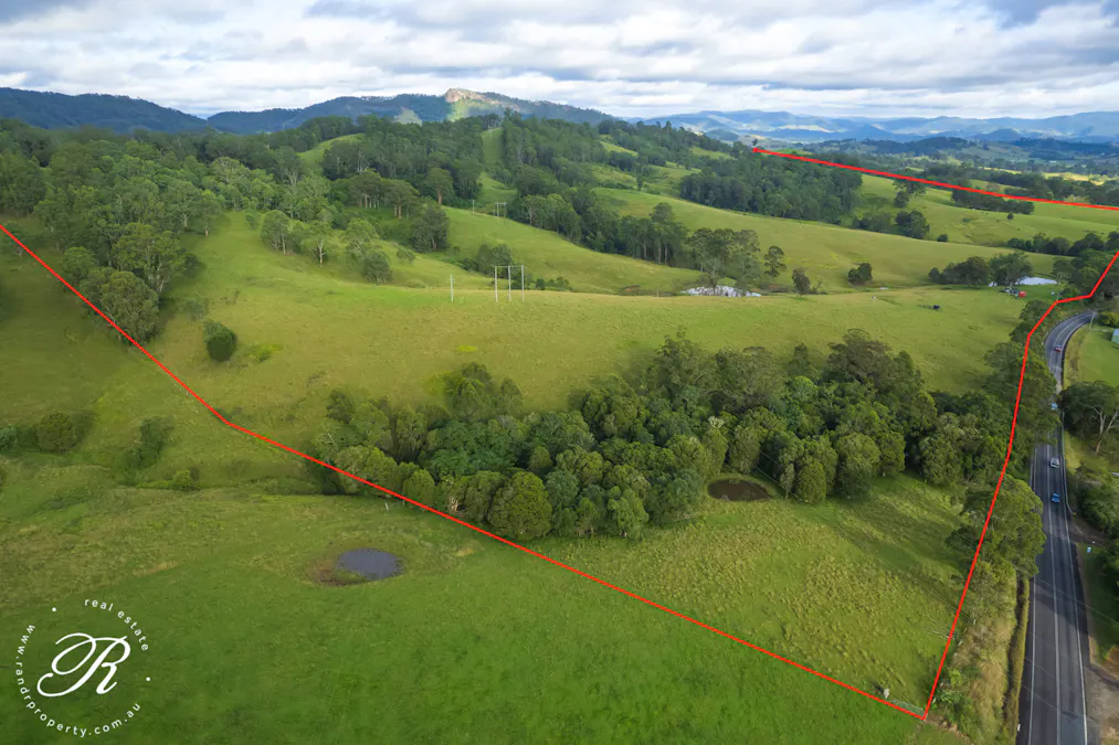 Address upon request - Image 16