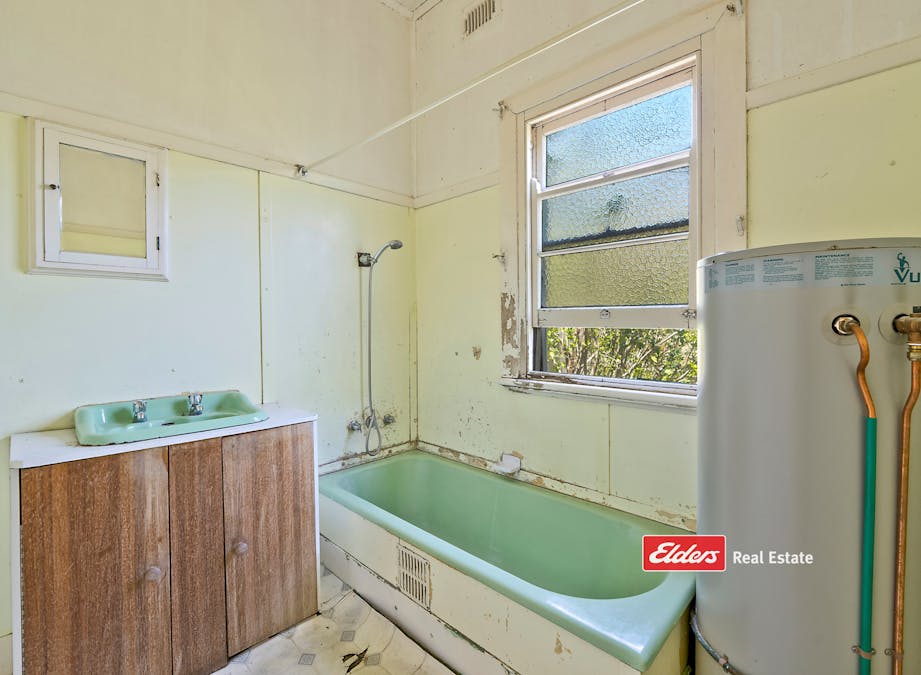 33 Dowling Street, Dungog, NSW, 2420 - Image 9