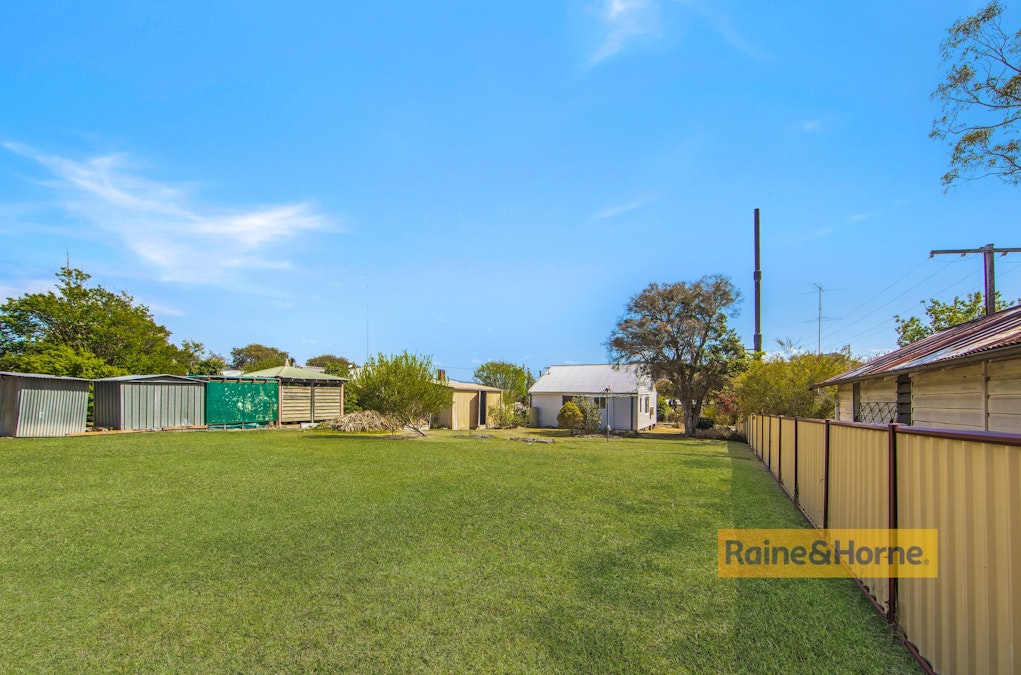 19 Bowman Street, Gloucester, NSW, 2422 - Image 14