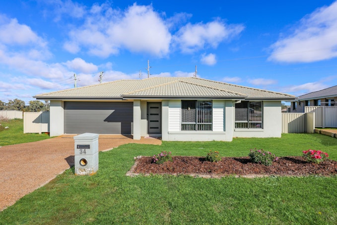 34 Tulipwood Crescent, Tamworth, NSW, 2340 - Image 1