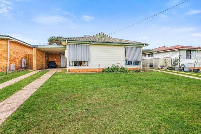 1 & 2/24 Manilla Road, Tamworth, NSW, 2340 - Image 1