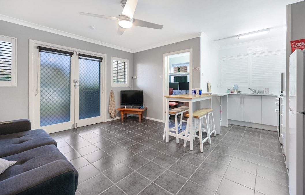 114 Kent Street, Tamworth, NSW, 2340 - Image 9