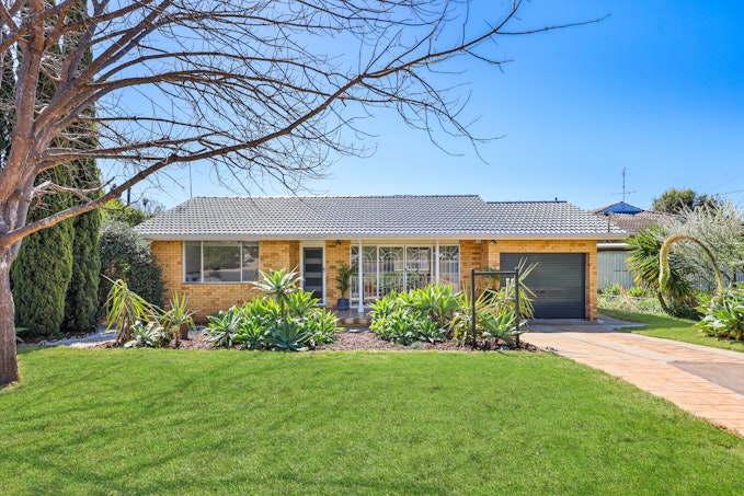 4 Noobillia Avenue, Tamworth, NSW, 2340 - Image 1