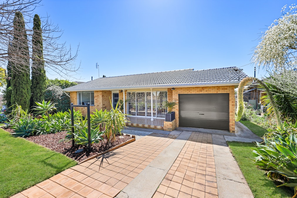 4 Noobillia Avenue, Tamworth, NSW, 2340 - Image 2