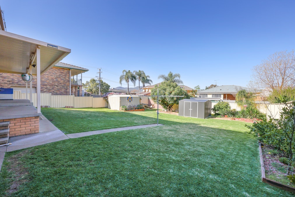 25 Grant Street, Tamworth, NSW, 2340 - Image 12