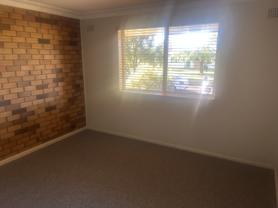 2/34 David Street, Tamworth, NSW, 2340 - Image 4