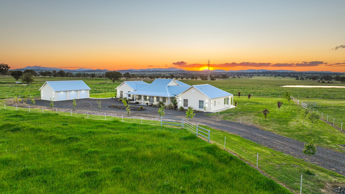 ' Ascot ', Tamworth, NSW, 2340 - Image 1