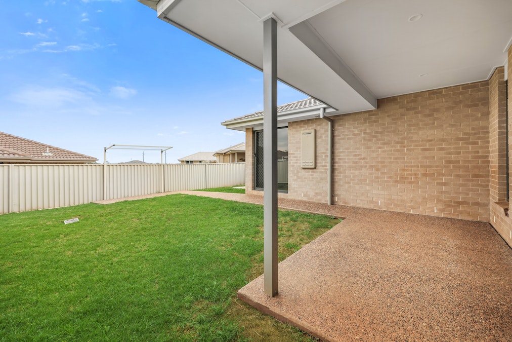 64A Tulipwood Crescent, Tamworth, NSW, 2340 - Image 8