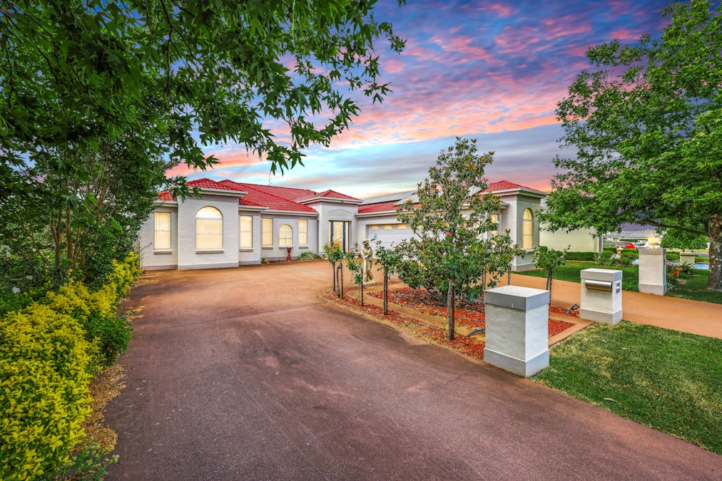 78 The Grange, Tamworth, NSW, 2340 - Image 2