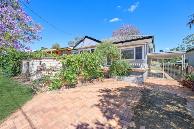 38 Erwin Street, Tamworth, NSW, 2340 - Image 1