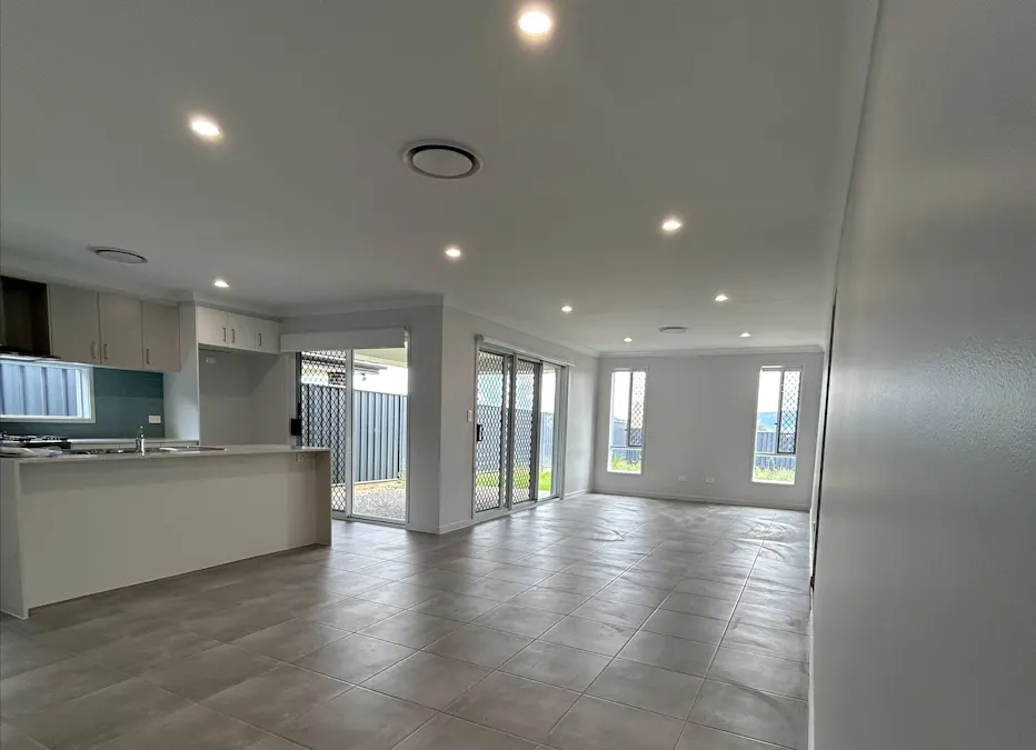 25 Homestead Circuit, Tamworth, NSW, 2340 - Image 2