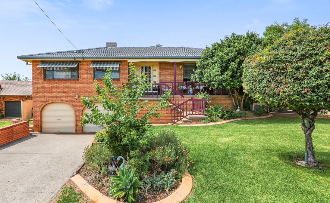 82 Mcrae Street, Tamworth, NSW, 2340 - Image 1