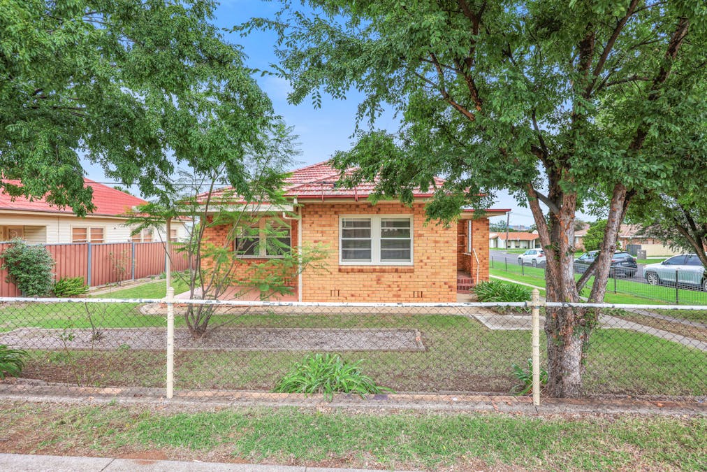 21 Piper Street, Tamworth, NSW, 2340 - Image 8