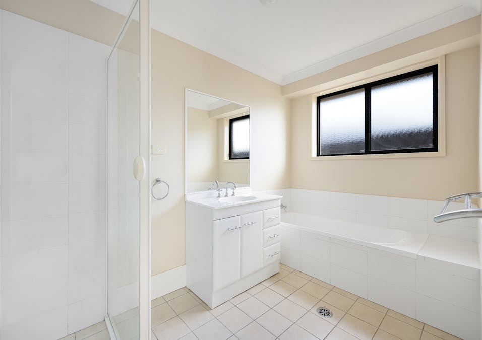 18 Rosella Avenue, Tamworth, NSW, 2340 - Image 9