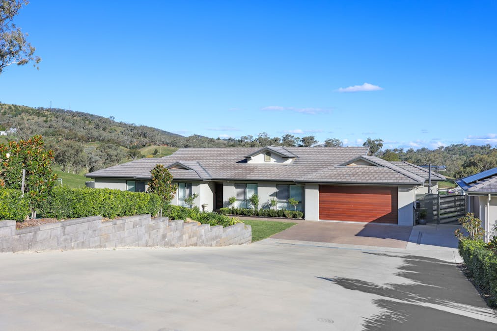 6 Bentwing Place, Tamworth, NSW, 2340 - Image 2