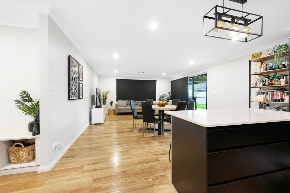 68 Currawong Drive, Tamworth, NSW, 2340 - Image 3