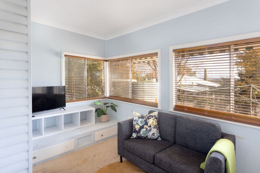 26 Hall Street, Tamworth, NSW, 2340 - Image 4