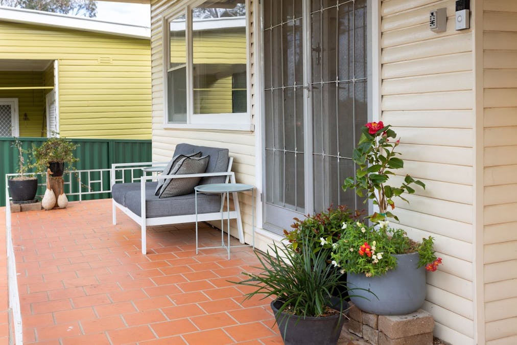 26 Hall Street, Tamworth, NSW, 2340 - Image 2