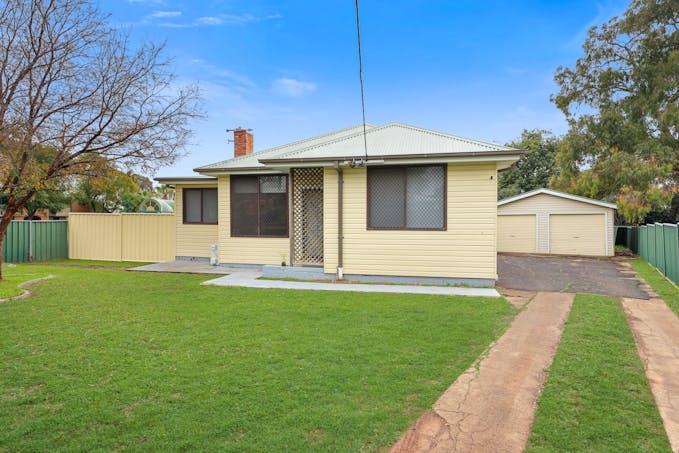 28 Susanne Street, Tamworth, NSW, 2340 - Image 1