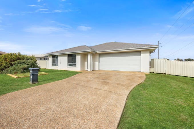 1/32 Tulipwood Crescent, Tamworth, NSW, 2340 - Image 1