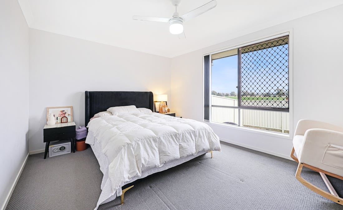 1/32 Tulipwood Crescent, Tamworth, NSW, 2340 - Image 5