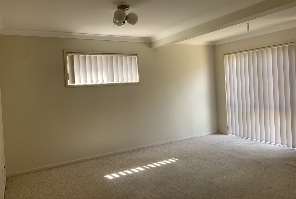 3/104 Church Street, Tamworth, NSW, 2340 - Image 2