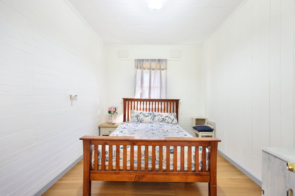 51 Griffin Avenue, Tamworth, NSW, 2340 - Image 8