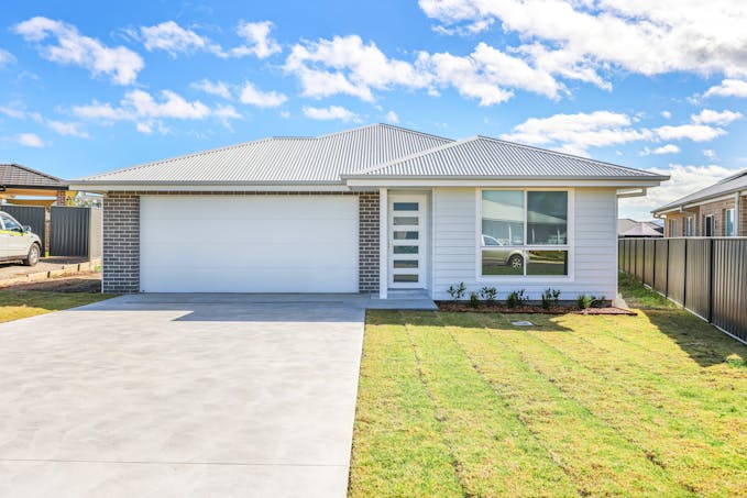 31 Mulga Place, Tamworth, NSW, 2340 - Image 1