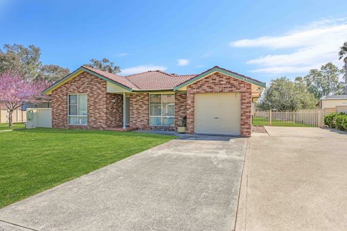 23 Janelle Street, Tamworth, NSW, 2340 - Image 1