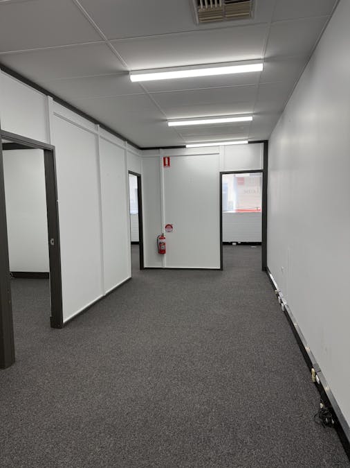Suite 4/348 Peel Street, Tamworth, NSW, 2340 - Image 3
