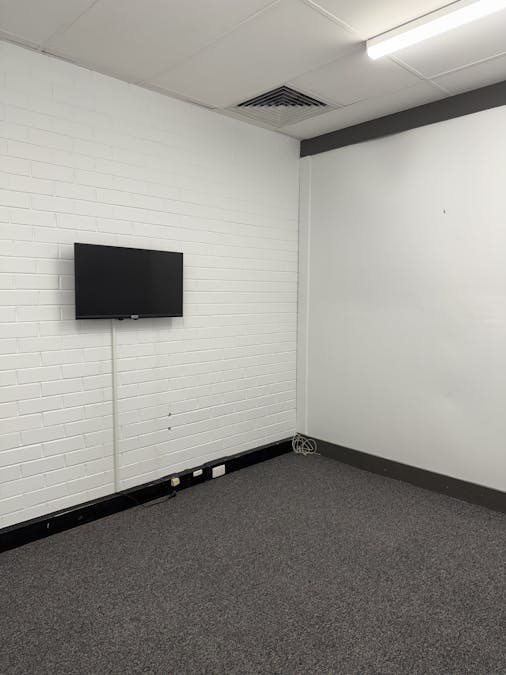 Suite 4/348 Peel Street, Tamworth, NSW, 2340 - Image 4