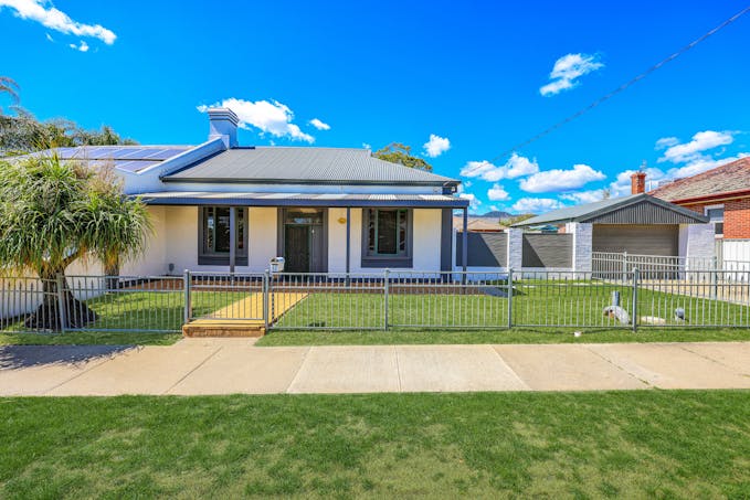62 Denison Street, Tamworth, NSW, 2340 - Image 1