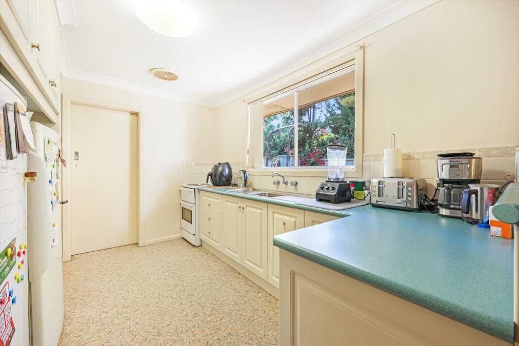 8 Mirool Street, Tamworth, NSW, 2340 - Image 4