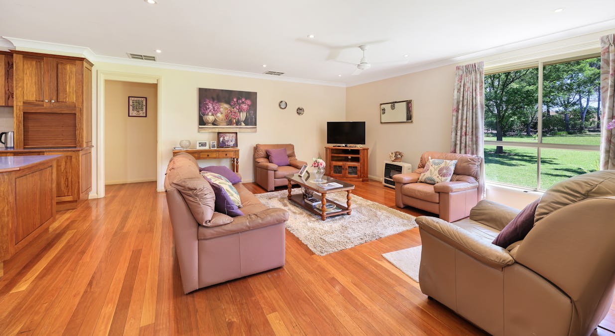 18 Hartmann Drive, Tamworth, NSW, 2340 - Image 6