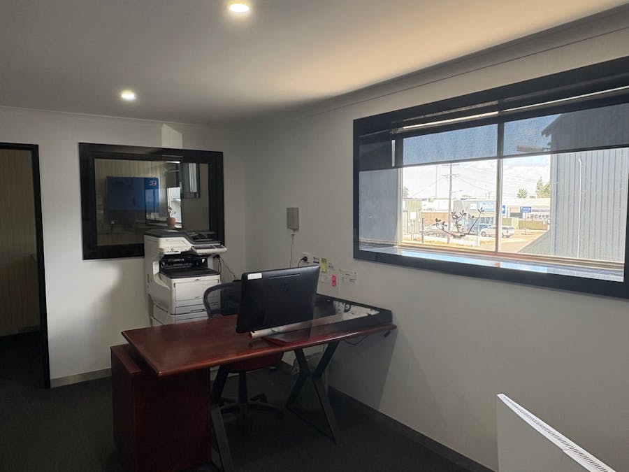 Suite 3/24 Denison Street, Tamworth, NSW, 2340 - Image 7