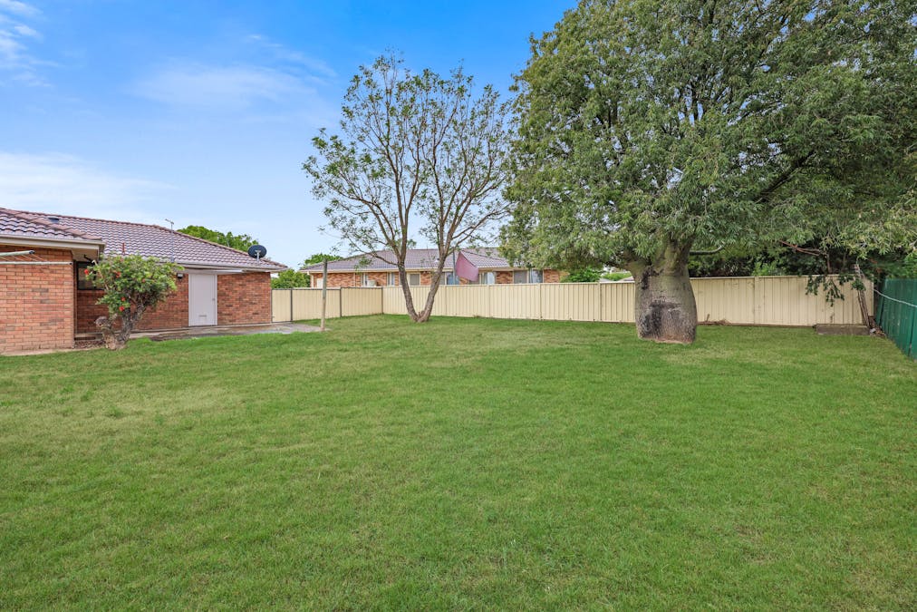 34 Dewhurst Street, Tamworth, NSW, 2340 - Image 13