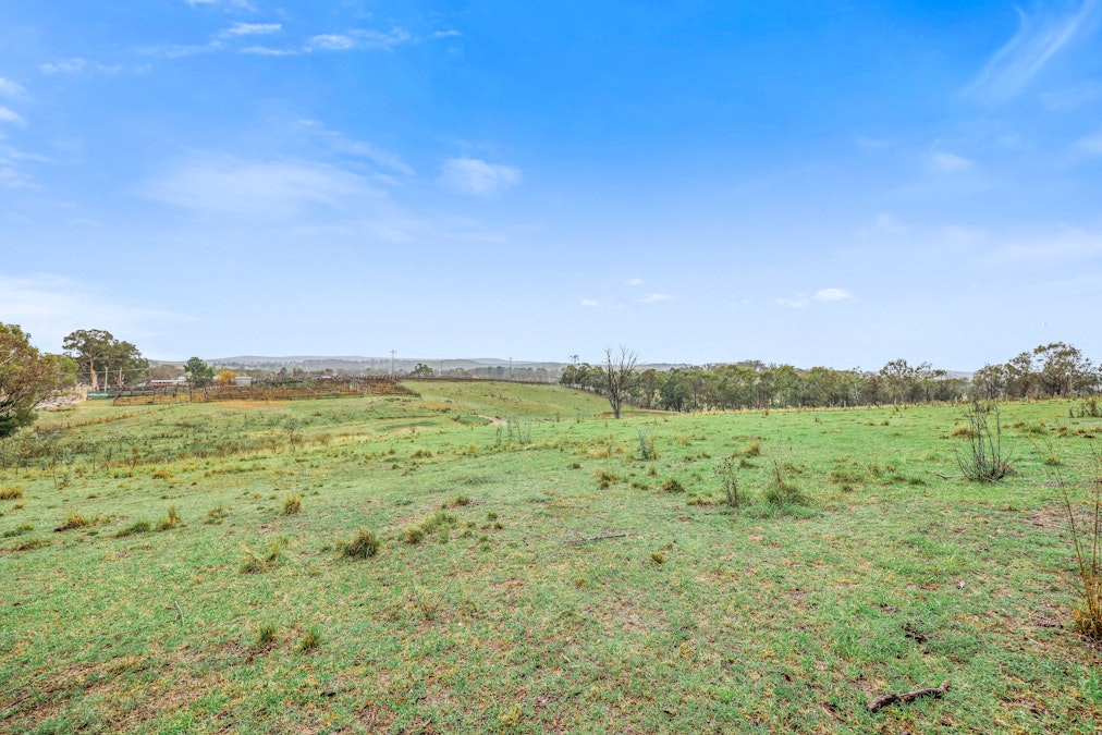 2/16 - 25 Saleyards Road, Walcha, NSW, 2354 - Image 3