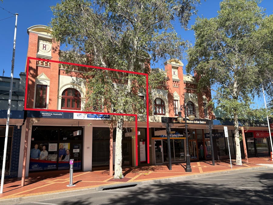 257 Peel Street, Tamworth, NSW, 2340 - Image 2