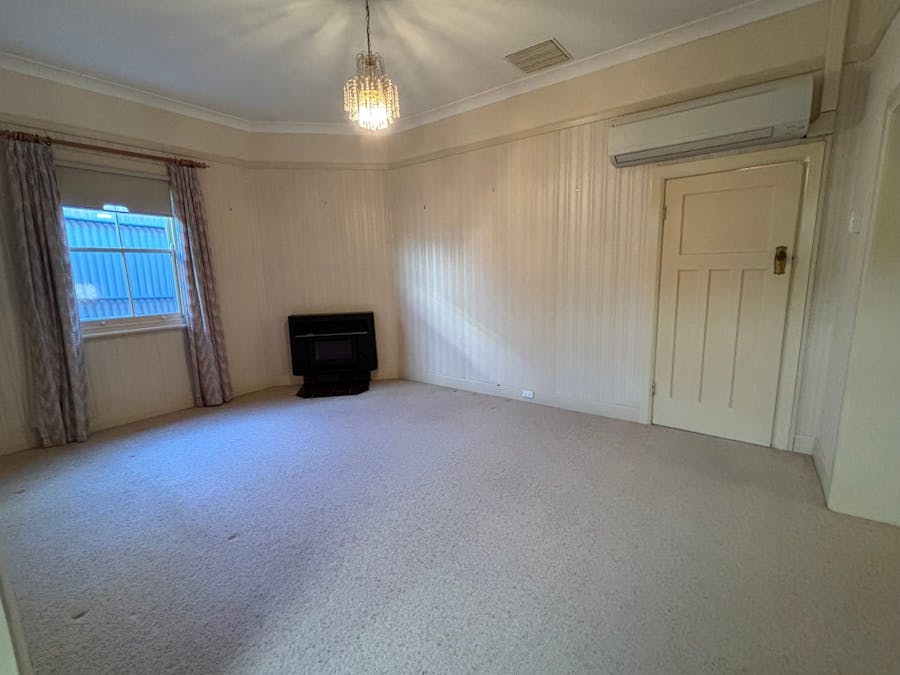 26 Upper Street, Tamworth, NSW, 2340 - Image 5