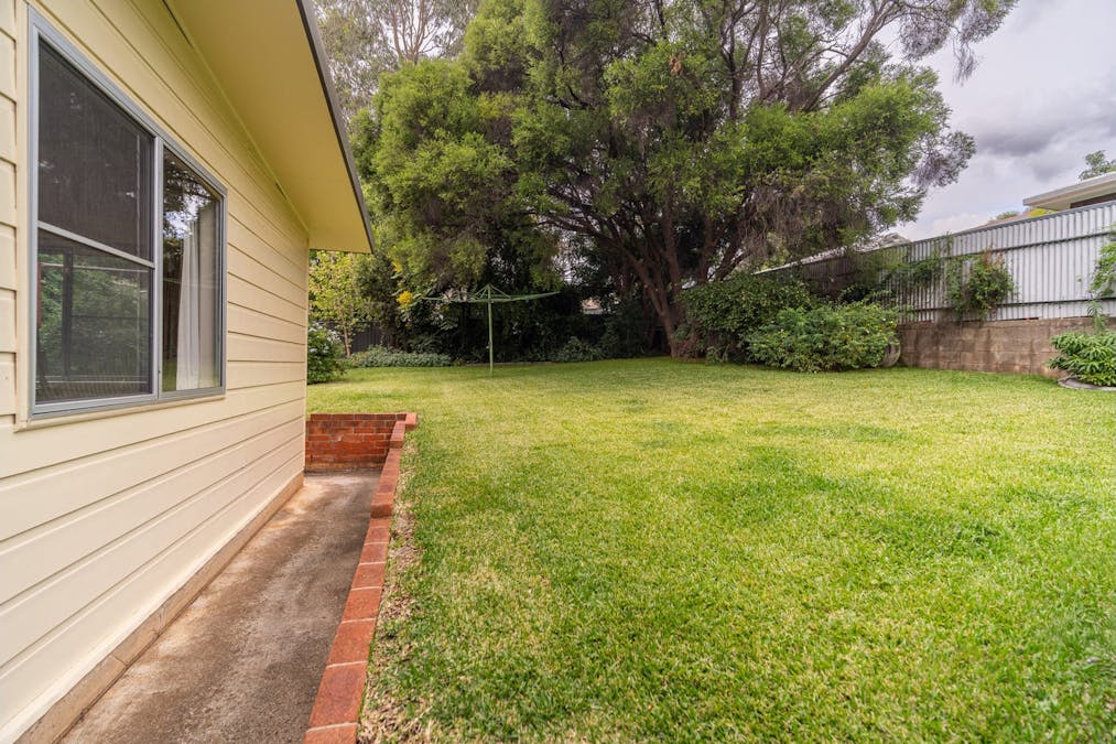 26 Upper Street, Tamworth, NSW, 2340 - Image 11